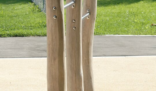 BA.010.2.r-Stufenreck-2-teilig-Holz-Metall-nature-seitlich.JPG