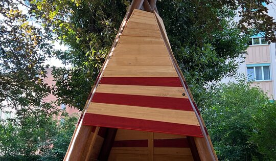 BN.030.02.l-Tipi-2-lasiert-hoch.jpg