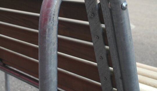MO.01.60.03-Bank-Camarque-Detail-hinten.JPG