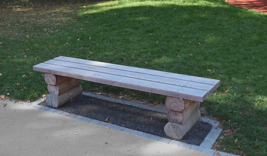 BT.031.H-Hockerbank-Legno-O6511.jpg