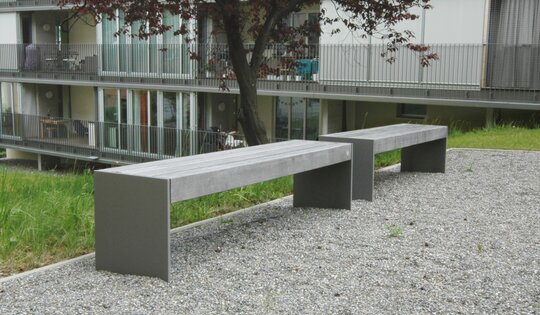 BT.150.H.28-Hockerbänke-Versi-O5823.JPG