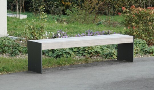 BT.150.H.20-Hockerbänke-Versi-quer.JPG