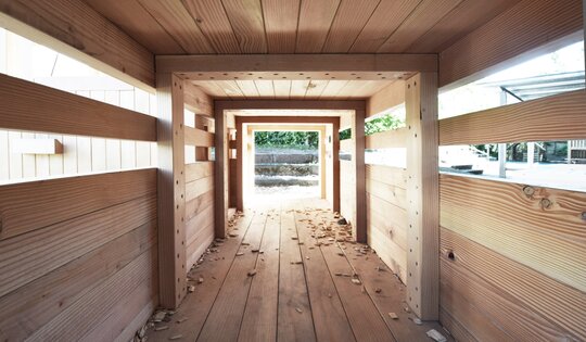BX.160.2-Detail-bimbox-O6438-Kriechtunnel-Holz-.JPG