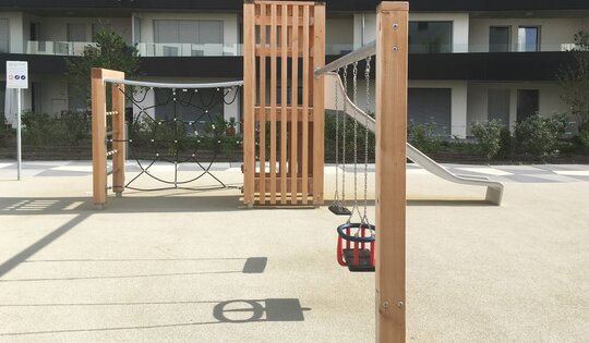 BX.100.2-bimbox-HAM-moderne-Holzspielanlage-(5).JPG