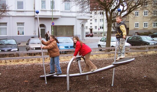 FA.0220-Gondel-mit-Kindern.jpg