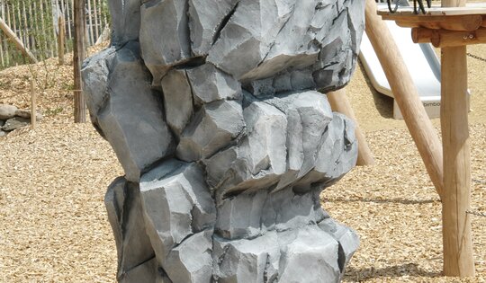 KL.006-O9018-Kletterfelsen-Cliffhanger-einfach.JPG