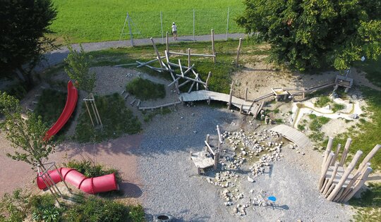 RU.080.-Kriechroehre-freistehend-natuerlicher-Spielplatz-2.JPG
