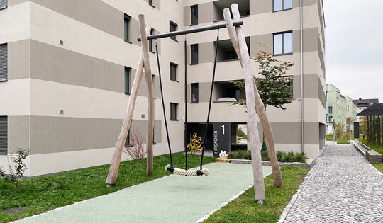 SC.090.2.R-XL-Romantikschaukel.JPG