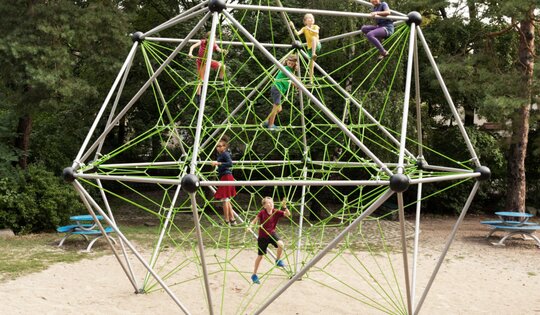 XL.90.100.601-Spaceball-XL-seile-hellgruen-kinder.jpg