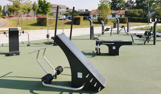 SF.1108-rückentrainer-und-SF.1102-Beintrainer.jpg