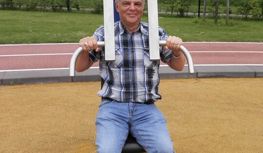 UF.6011-Bewegung-Outdoor-Training-powerpush-senior-denfit-bimbo.JPG