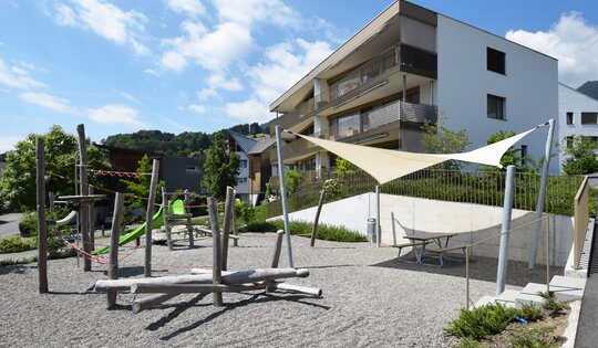 WS.010-Stahl-Sonnensegel-Quartier.JPG